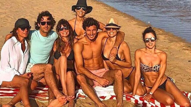 De vacaciones, Pampita y Pico Mónaco enviaron un mensaje a quienes tiran mala onda