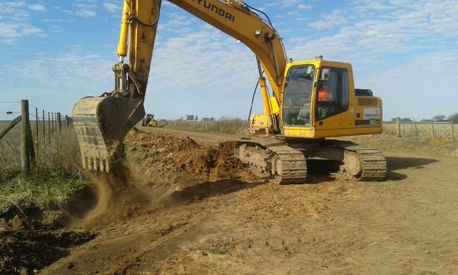 La Provincia clausuró otro canal clandestino que desagotaba en la laguna Melincué