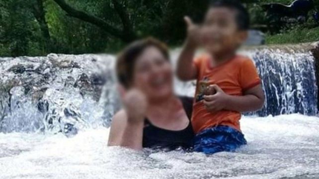 La mujer violada en Puerto Deseado vuelve a Salta con los restos de su hijo