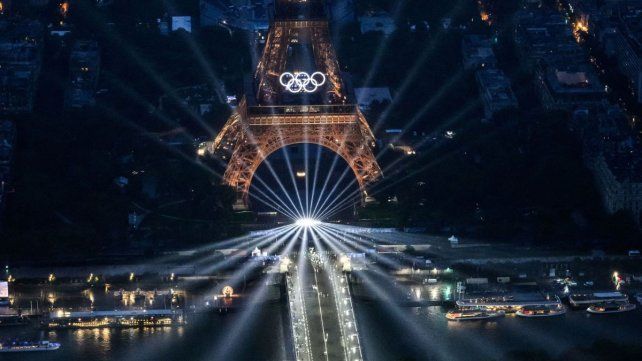 Así fue la impactante inauguración bajo la lluvia de los Juegos Olímpicos de París 2024 Así fue la impactante inauguración bajo la lluvia de los Juegos Olímpicos de París 2024