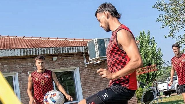 El amistoso entre Colón y Patronato se jugará este miércoles por la tarde en el predio. El amistoso entre Colón y Patronato se jugará este miércoles por la tarde en el predio.