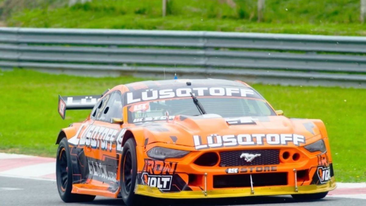 El prólogo del Turismo Carretera en el Juan Manuel Fangio de Rosario fue de Mauricio Lambiris