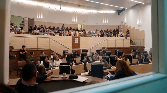 El sector de la cultura independente rosarina sentó su posición en la audiencia pública por una nueva ordenanza de nocturnidad