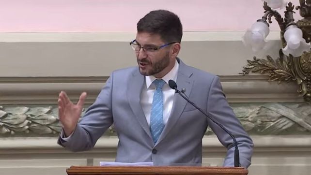El gobernador Maximiliano Pullaro en la apertura de sesiones de la Legislatura de Santa Fe.&nbsp;