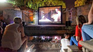 Paraná: vuelve el Cine Bajo las Estrellas en el Anfiteatro