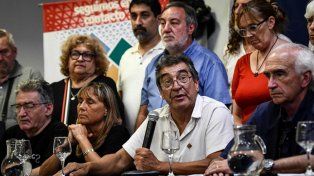 El secretario general de la CTA Autónoma, Hugo “Cachorro” Godoy, junto al Observatorio del Derecho, Unidad Popular y ATE hicieron la presentación 
