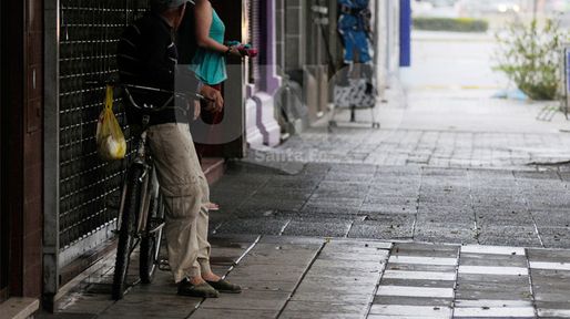 La lluvia se hizo presente y se quedará durante todo el domingo en Santa Fe