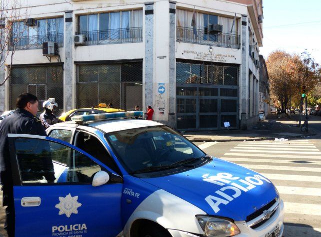 Custodia. El ambiente álgido obligó a que la policía garantice la seguridad para la audiencia en Trabajo.