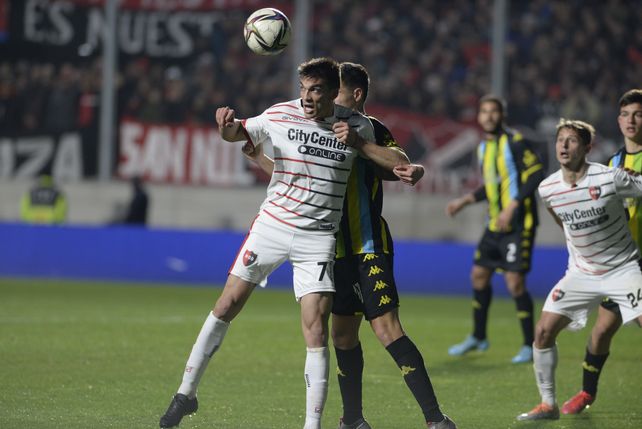 Garro anotó dos goles contra Aldosivi y dejó la cancha con un traumatismo.&nbsp;