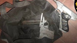 Detienen en Paraná a un hombre que vendía armas de fuego a través de redes sociales