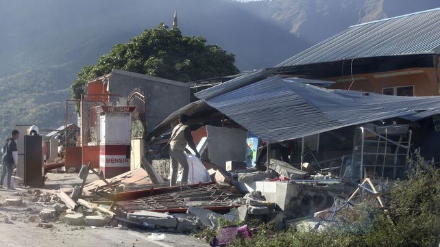 Las imágenes más dramáticas del terremoto en Indonesia