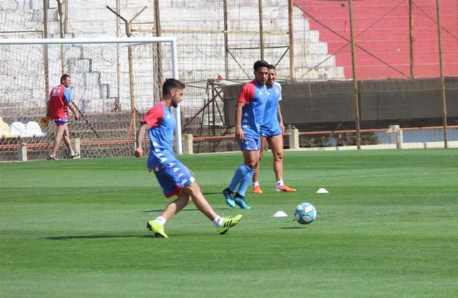 Los 18 soldados de Madelón en Unión para hacerle frente a Independiente