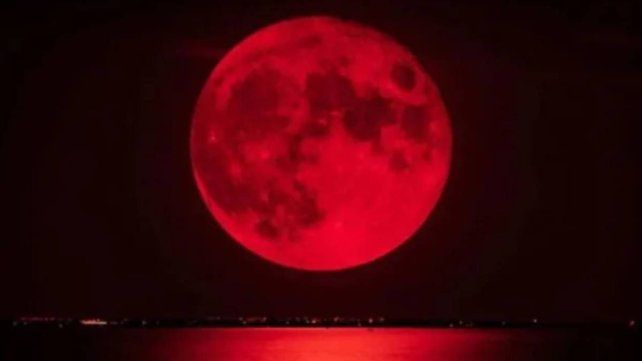 Luna de sangre: cómo será el fenómeno astronómico único que se verá desde Paraná