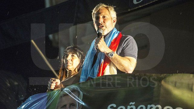 Rogelio Frigerio rompió con 20 años de hegemonía del peronismo en Entre Ríos. Su triunfo se dio en 11 de los 17 departamentos y en ciudades de relevancia.