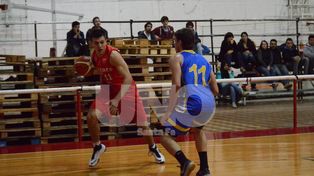 Arrancan las semifinales por los ascensos directos del Dos Orillas de básquet