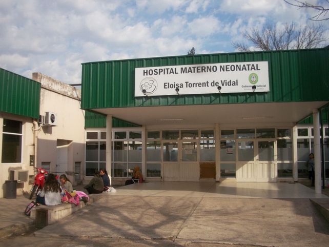Una nenita que será madre y un médico que la culpa, en la provincia Pro Vida de Corrientes