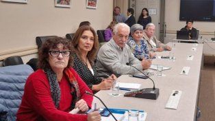 Nación cerró con docentes suba de 26% y básico de $165.000