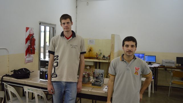 Alumnos hicieron una impresora  3D con materiales reciclados
