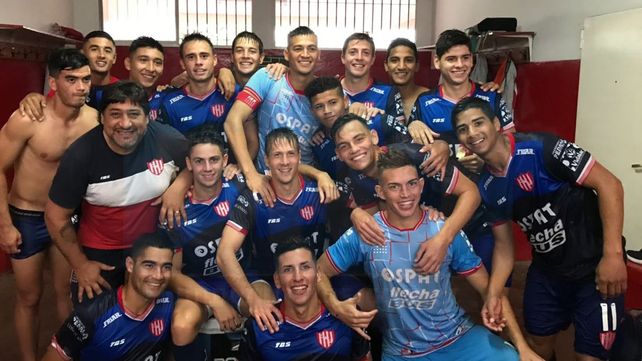 El paranaense que empezó a pagar con goles su llegada al Tatengue