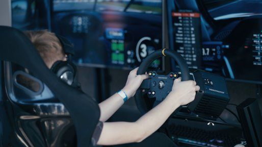 La nueva era del entretenimiento: realidad virtual y simuladores de manejo