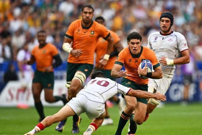 Australia se impuso en su debut ante Georgia por 35-15.