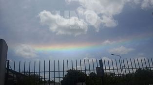 Extraño fenómeno en el cielo santafesino: un arcoíris sin lluvia
