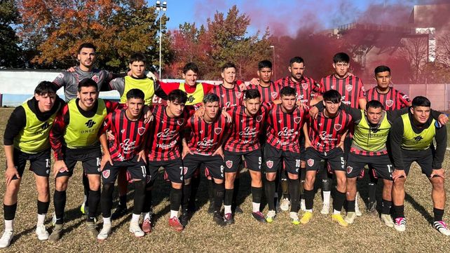 Los rojinegros de Unión de Alvarez