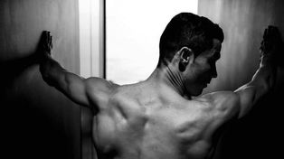 Cristiano se desnudó por completo y mostró un anticipo de la producción