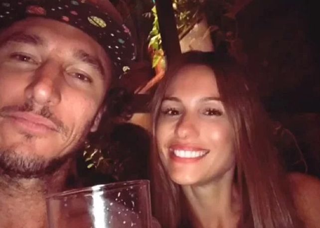 Pampita y Pico Mónaco, enamorados en la noche marplatense