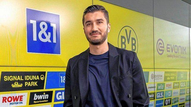 Nuri Sahin se convirtió en el nuevo entrenador de Borussia Dortmund.