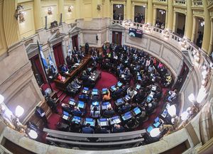 La ley de propiedad privada obtuvo media sanción, pero sin un artículo clave