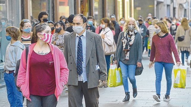 En análisis. Funcionarios provinciales y expertos en salud chequearán esta tarde la situación epidemiológica.&nbsp;