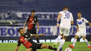 Newells debutó con derrota ante Vélez debido a un rendimiento que fue muy flojo