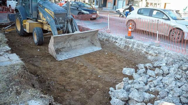 El tránsito en Ramírez entre La Paz y Don Bosco es reducido desde este jueves por obras sobre el pavimento.&nbsp;