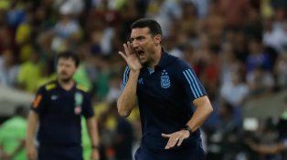 Lionel Scaloni analiza algunas variantes para jugar el amistoso ante El Salvador.