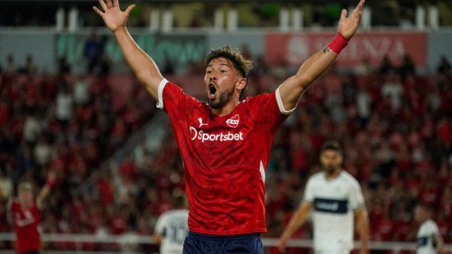 Independiente recibió una oferta millonaria de Pisa por Felipe Loyola