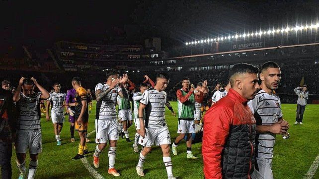 A Colón se le terminó un invicto de más de un año como local