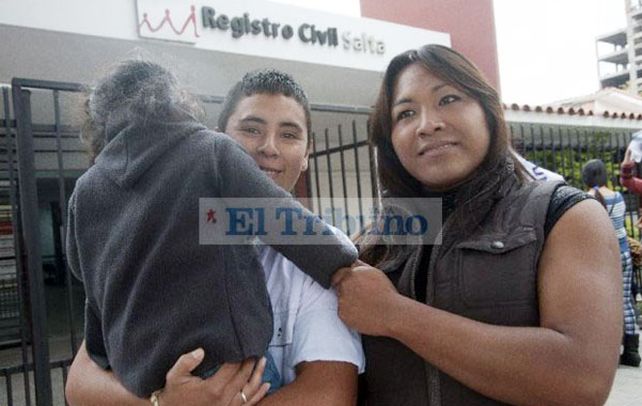 Casados con hija. Alán Guerrero y Oriana Lagoria