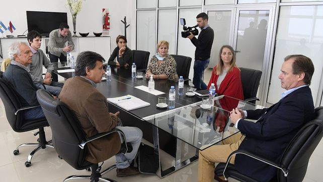 Bordet avanza en la creación de una mesa de diálogo social