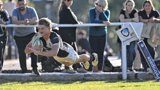 Estudiantes aplastó 44-26 a Rowing con una gran actuación de Bautista Lescano.