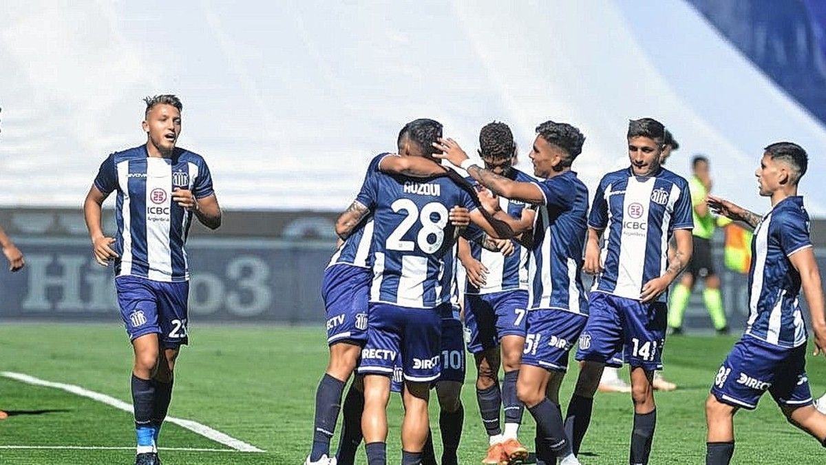 Talleres recuperó el liderazgo en la Liga Profesional