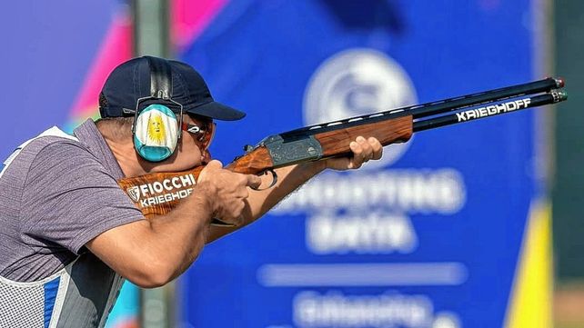 El argentino Federico Gil conservó su segundo lugar en el ranking mundial de tiro.