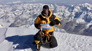 El primer argentino en hacer cumbre en la 3ª montaña más alta del mundo, ¡es santafesino!