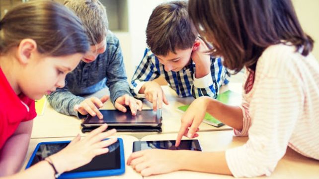 Controles parentales: cómo proteger a niños y adolescentes sin resignar su autonomía digital segura.