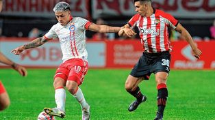 Argentinos dio la nota en La Plata y dejó atrás el Pincha.