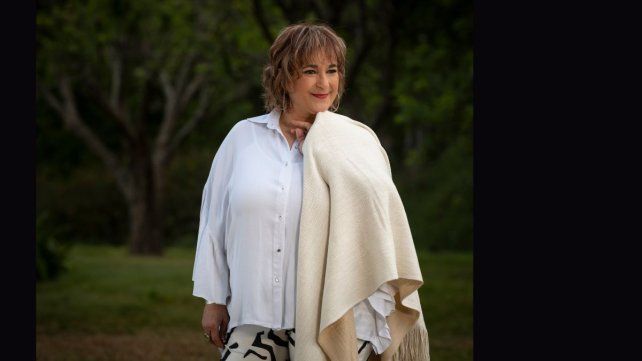 Yamila Cafrune vuelve a Paraná con Cafruneando, un emotivo viaje por la historia del folklore