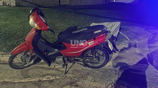 Robo y resistencia: Se le imputan atentado, resistencia a la autoridad y robo de televisor y moto.