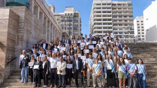 La UNR cumple 57 años: más carreras, más estudiantes y un acto en el Monumento