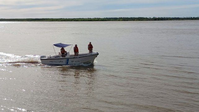 Prefectura está a cargo de la búsqueda del joven que desapareció en el río Paraná. (Foto ilustrativa).