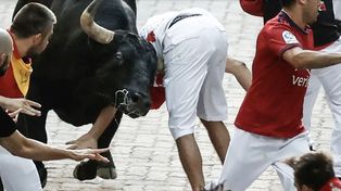 Una de las heridas más impresionantes en el encierro de San Fermín la tuvo un holandés de 58 años, que sufrió una cornada en el escroto.